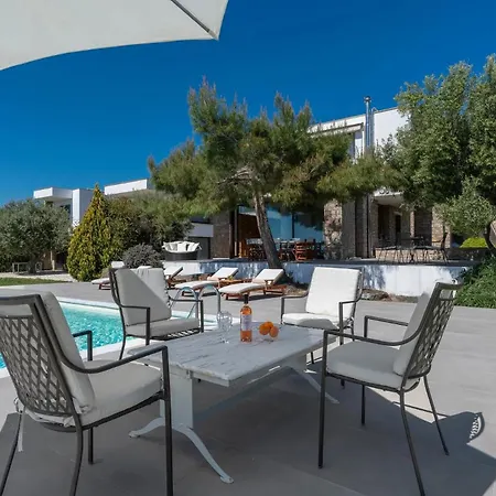 Serenity Pool Retreat By Halkidiki