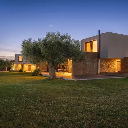 Serenity Pool Retreat By Halkidiki Vatopédhion