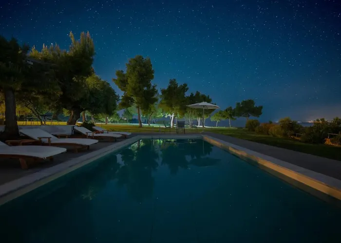 Serenity Pool Retreat By Halkidiki * Vatopédhion